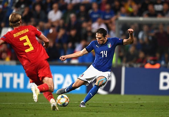 Federico Chiesa has been linked with Juventus and Manchester United